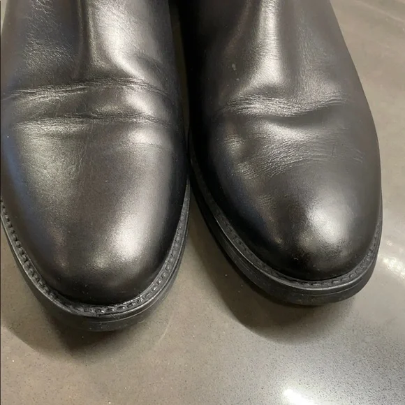 Burberry Badington Boots - Picture 5 of 7